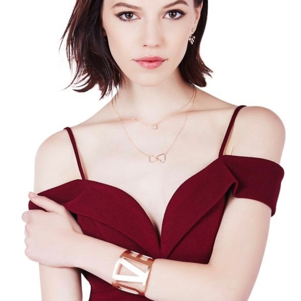 🎉🎉HOST PICK!!!  JustFab “LOVE” Bracelet